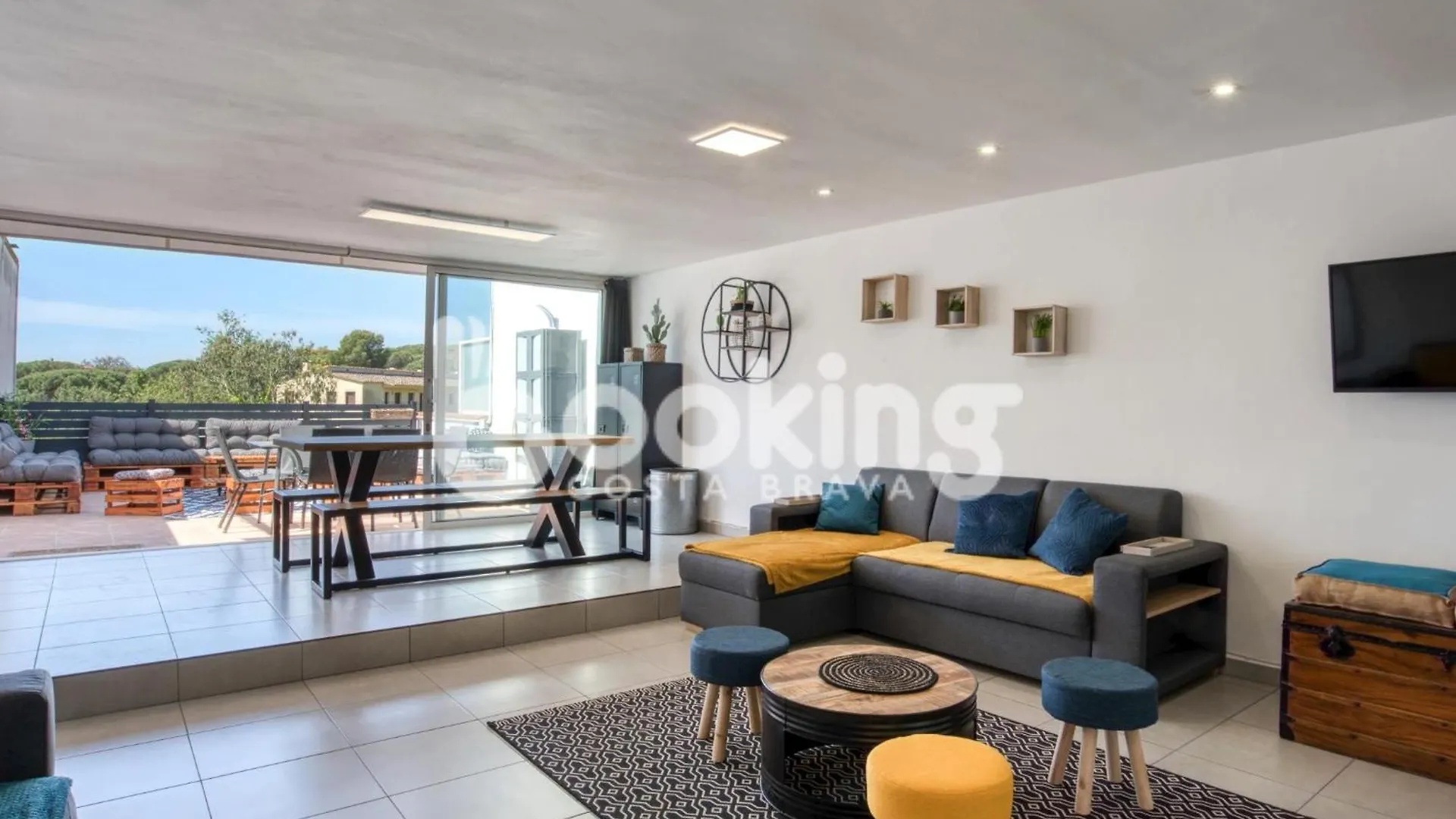 Begonias Apartament Per 4 Persones Amb Gran Terrassa Chill Out A 10 Minuts De La Platja Platja d'Aro Spain